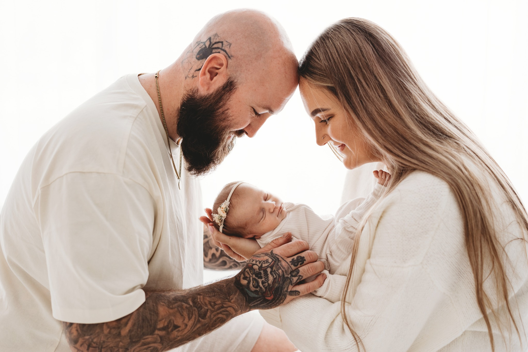 Newborn family photography by Kimmy M Photography